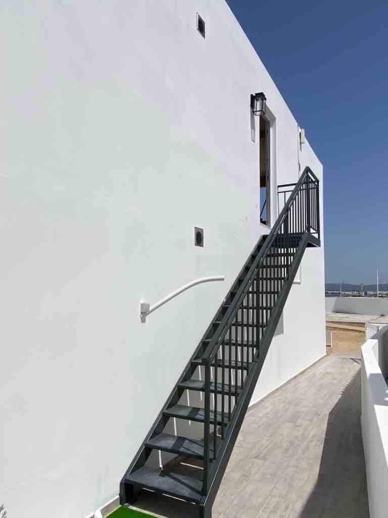 Casa Ramiro T2 Paradisiaco Entre O Mar E A Ria Ilha da Culatra Exterior foto